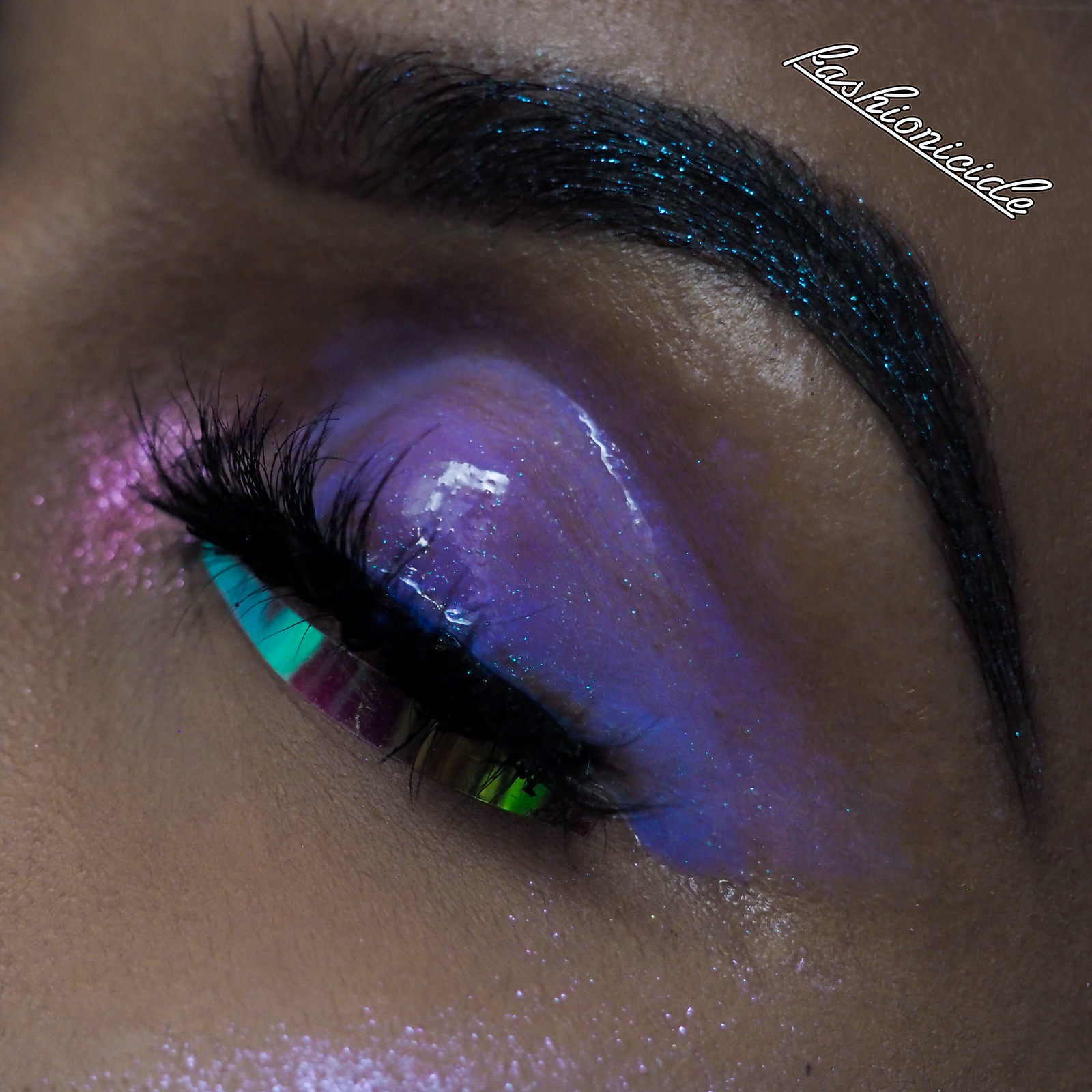 IRIDESCENT || Inglot AMC Lip Gloss in 541