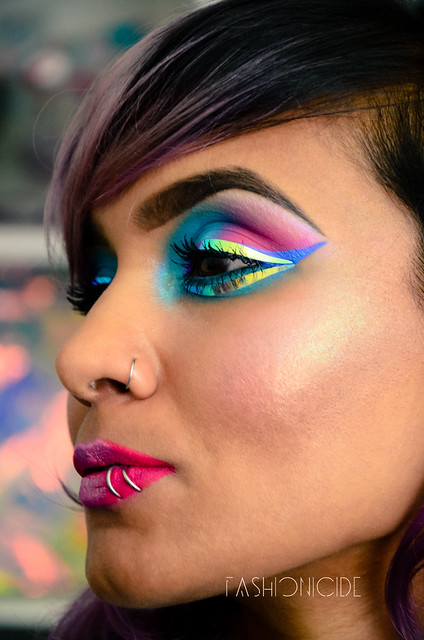 MAKEUP // Iridescent Eyeliners from Face Lace