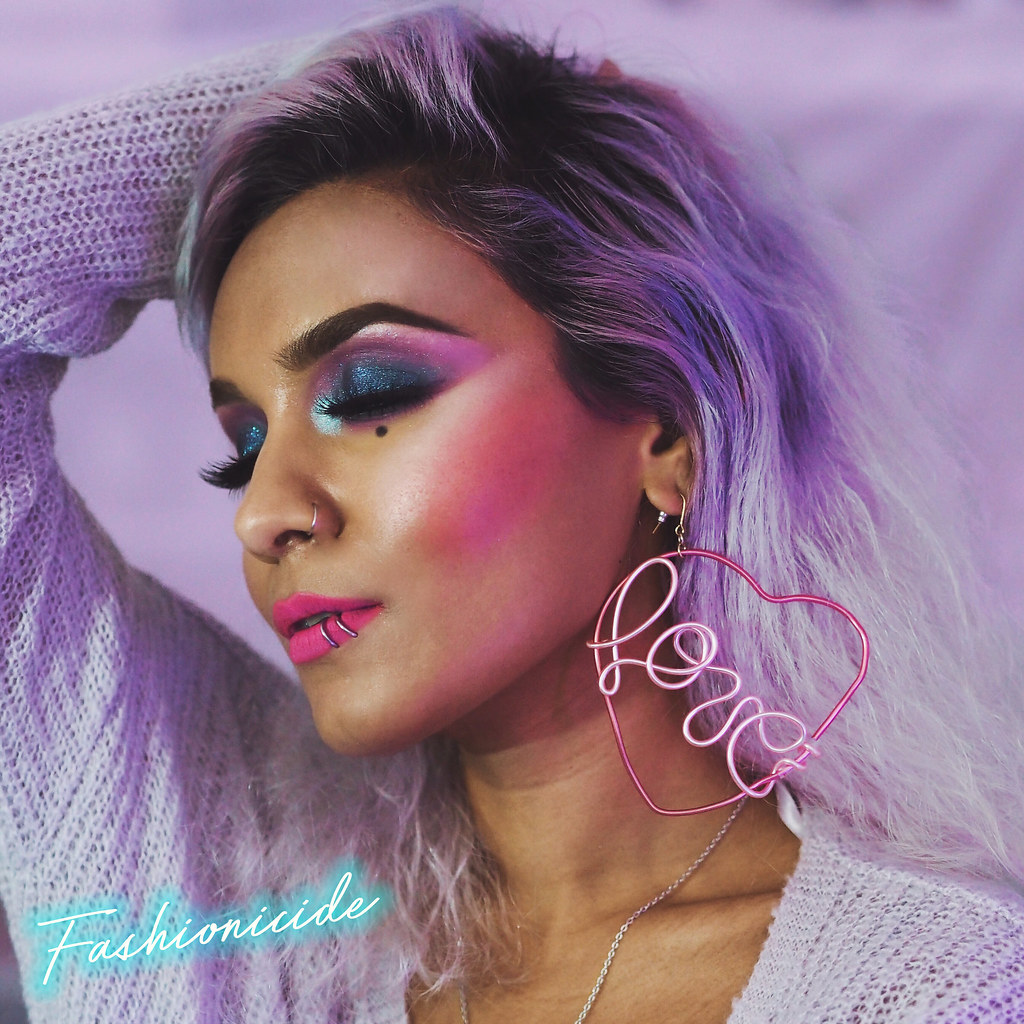 MAKEUP || An Ode to Synthwave