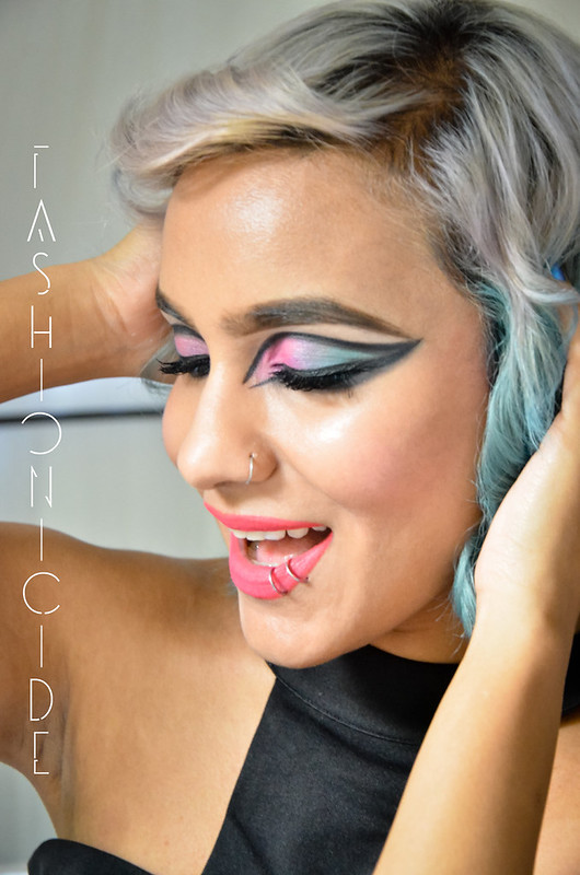 Smokin’ Sixties with Real Techniques’ Eyelining Set
