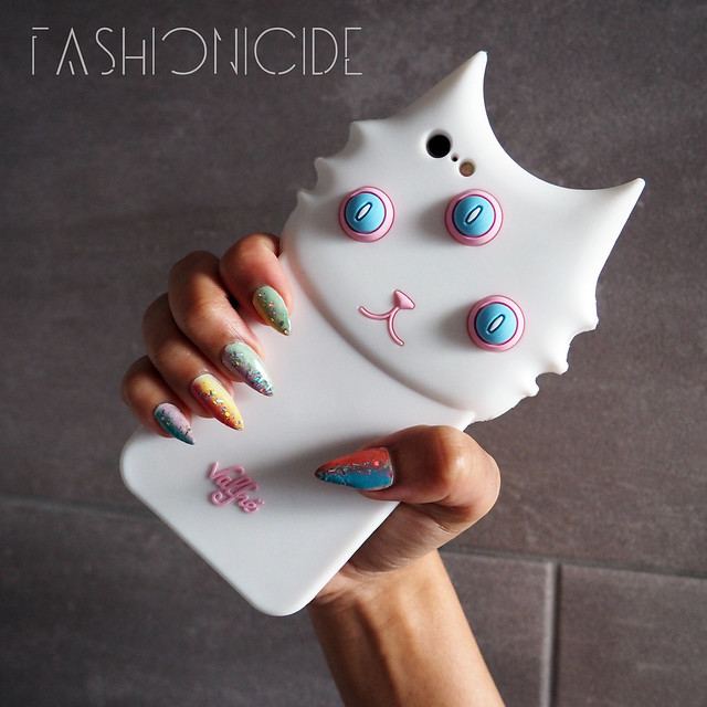 VALFRE – Blanco Three-Eyed Cat Phone Case