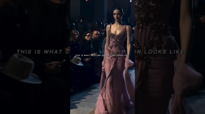 what if this was your wedding dress? #model #runway #modeling #fashion #modellook