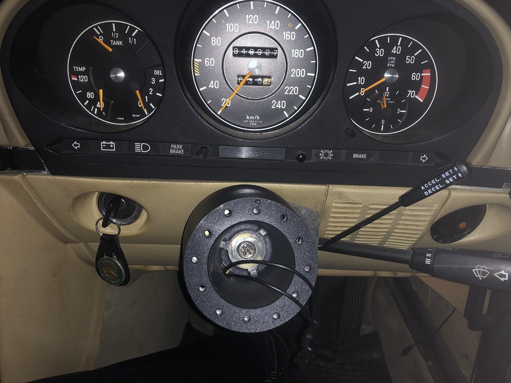 Nardi steering wheel for my 450SLC