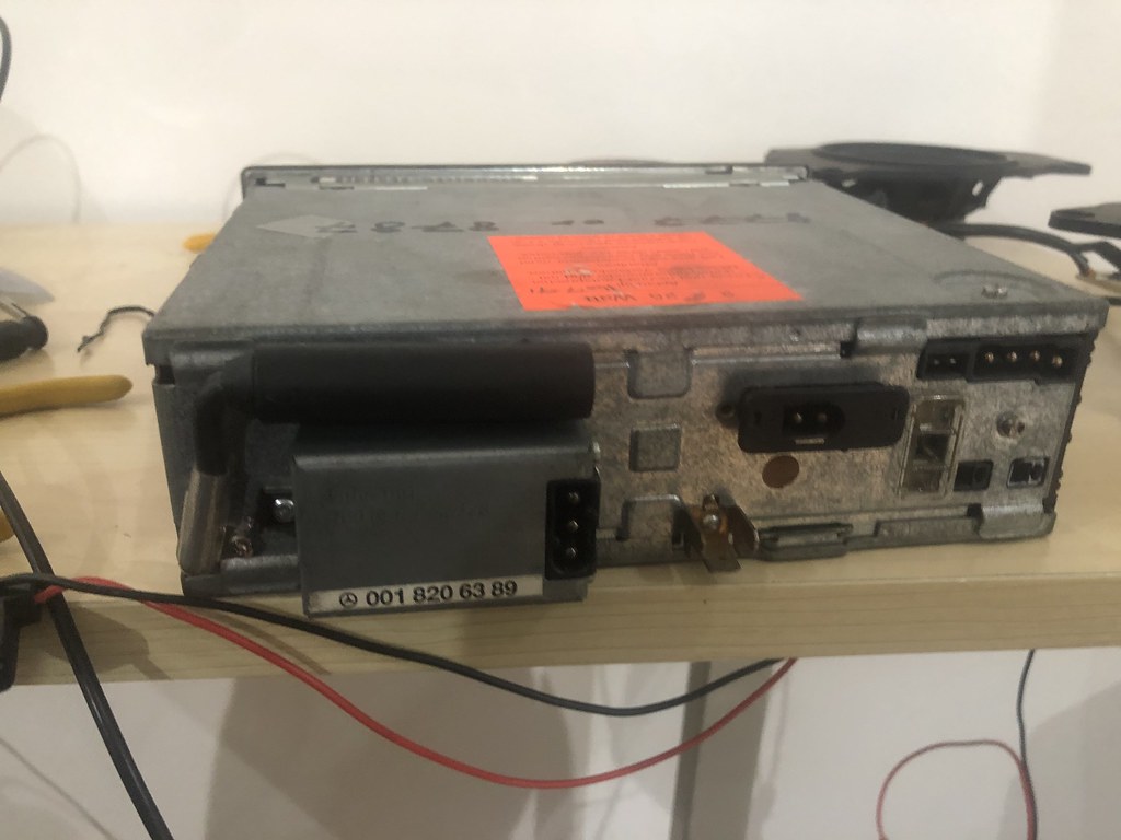 Connecting the Becker Line out module to a modern amplifier