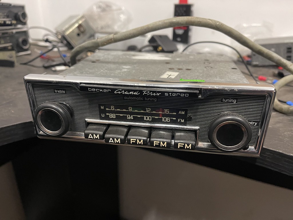 W111 Becker Grand Prix Stereo
