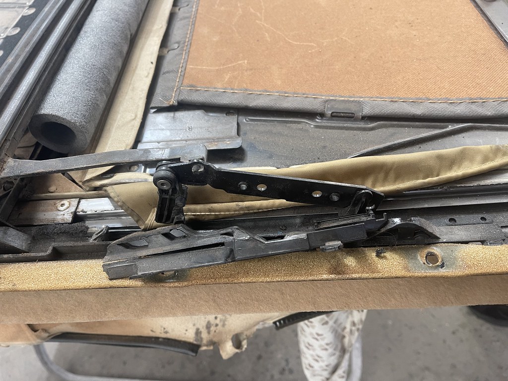 w124 crash repair – sunroof repair
