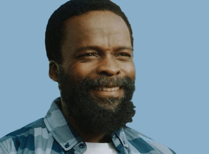 He's a big croc with a big attitude.and a. Download Sibonile Ngubane Wallpapers : Photos Uzalo And Isibaya Actor Sibonile Ngubane Marries