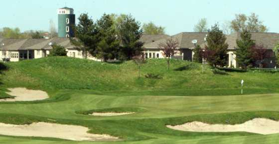 White hawk country club