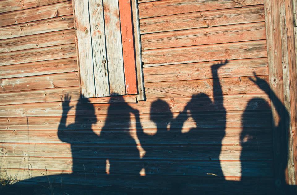 A Friday five in January: about quit day, brothers and sisters and our poor world – Travel Friday