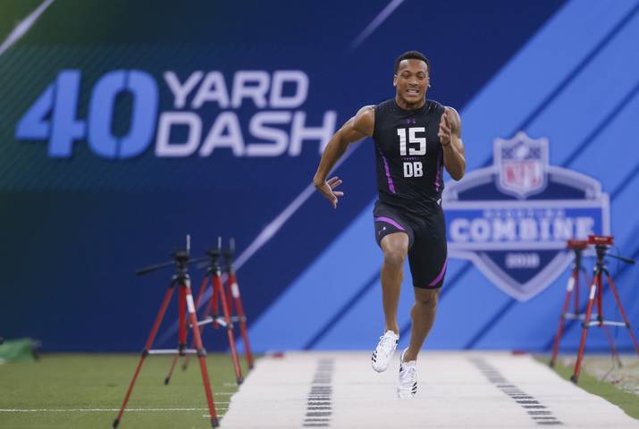 Beide runner sehe ich doch eine ecke hinter saquon barkley, . Nfl Draft New England Patriots Dachten An Trade Fur Baker Mayfield