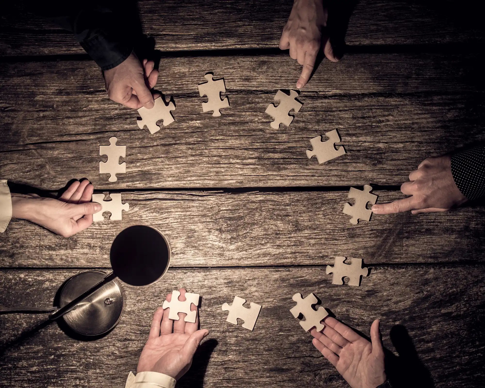 Strategic Partnership with Businesses and Research Groups to Expand Research and Products