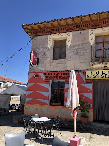 CAFÉ-BAR “CASA SEGUNDO”. – Ricobayo