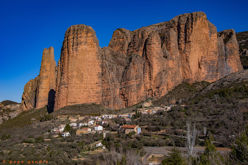 Mallos de Riglos – Riglos