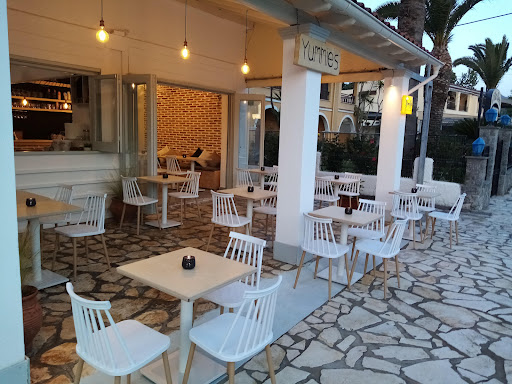 Yummies Sandwich Bar – Roda
