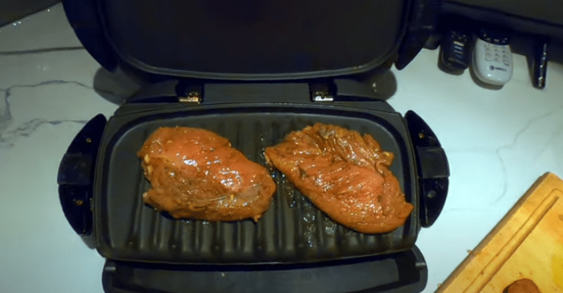 How to cook chicken breasts on george foreman grill