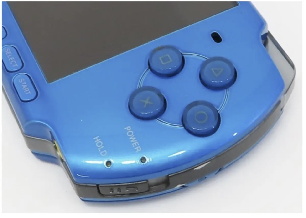 PSP 3000 Handheld Console Complete Edition + 128GB Memory Card