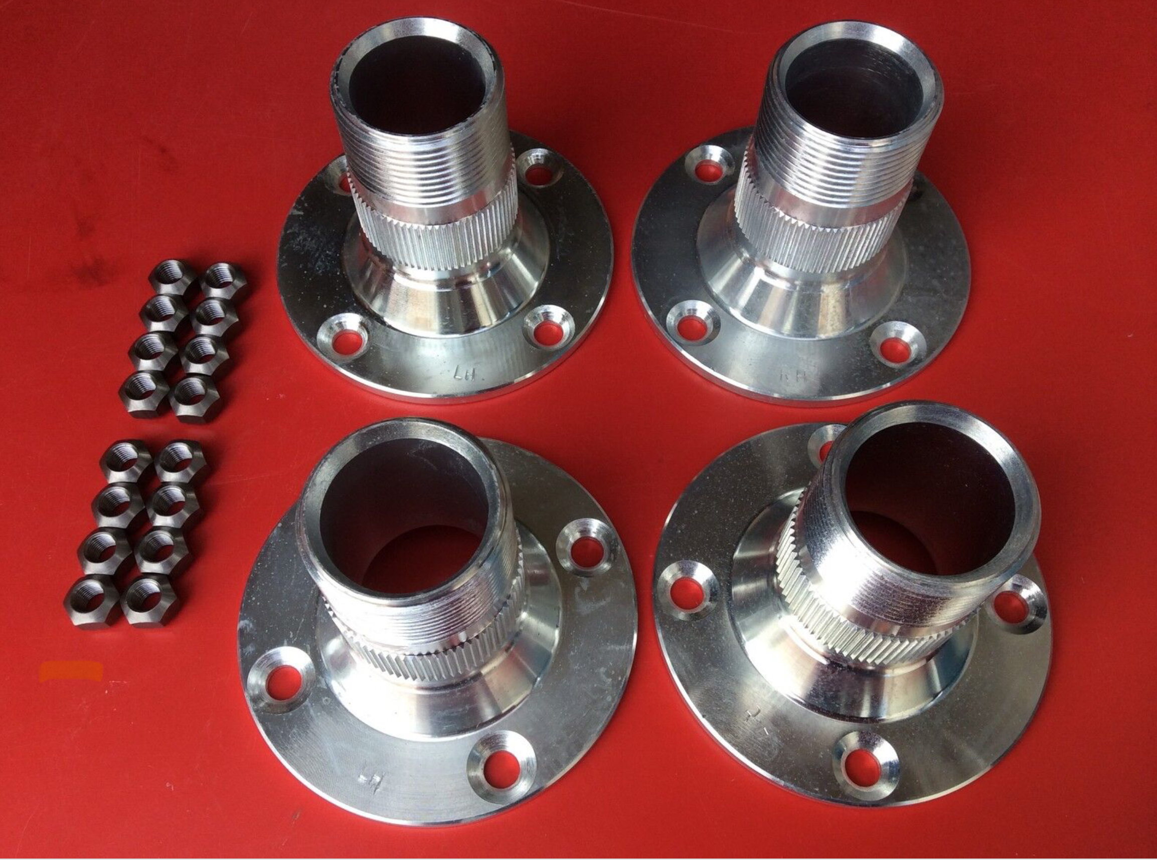 TRIUMPH TR WIRE WHEEL CONVERSION KIT HUBS