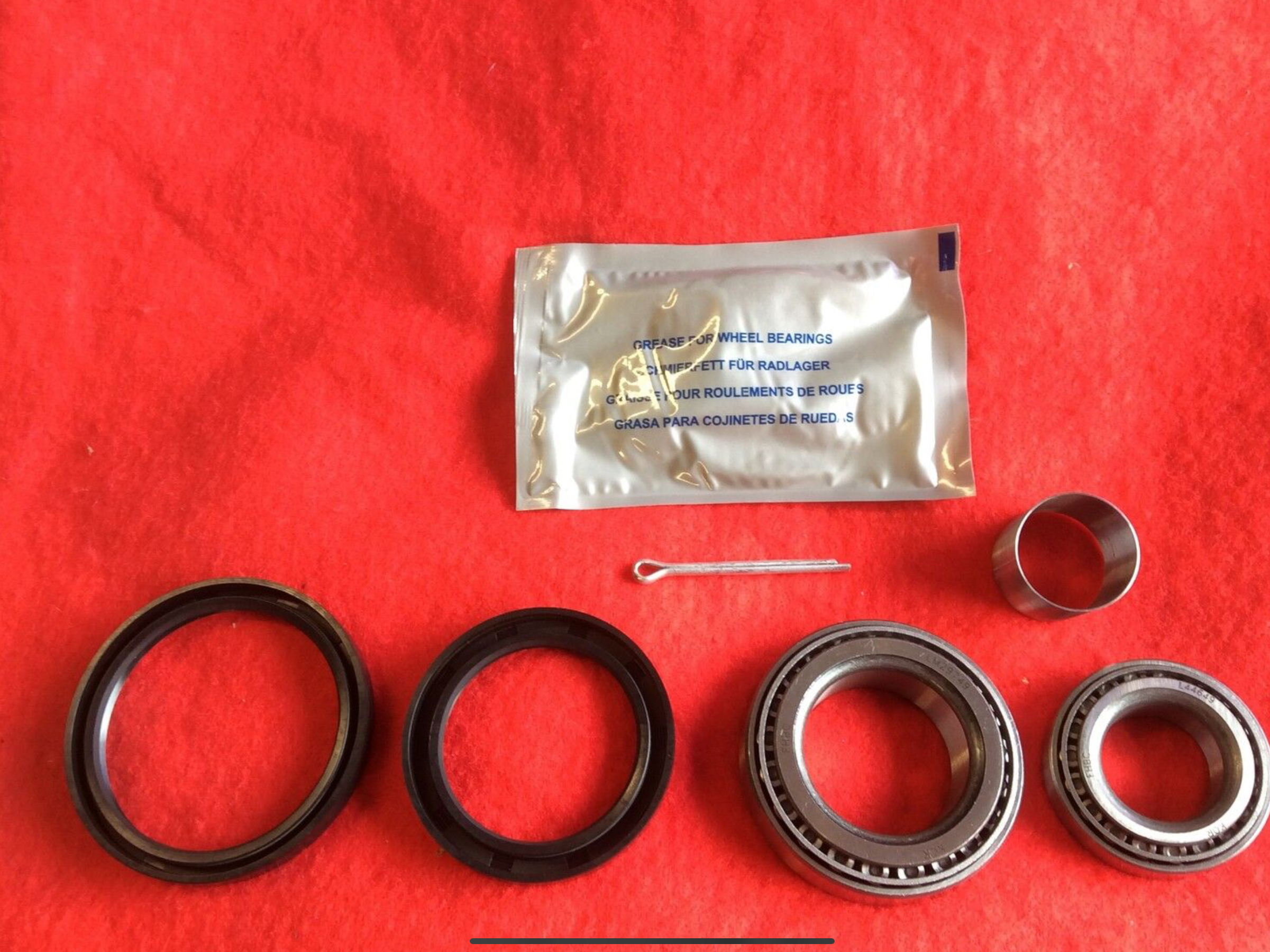 Rear wheel bearing kit Triumph stag TR4/5/6 GHK1015