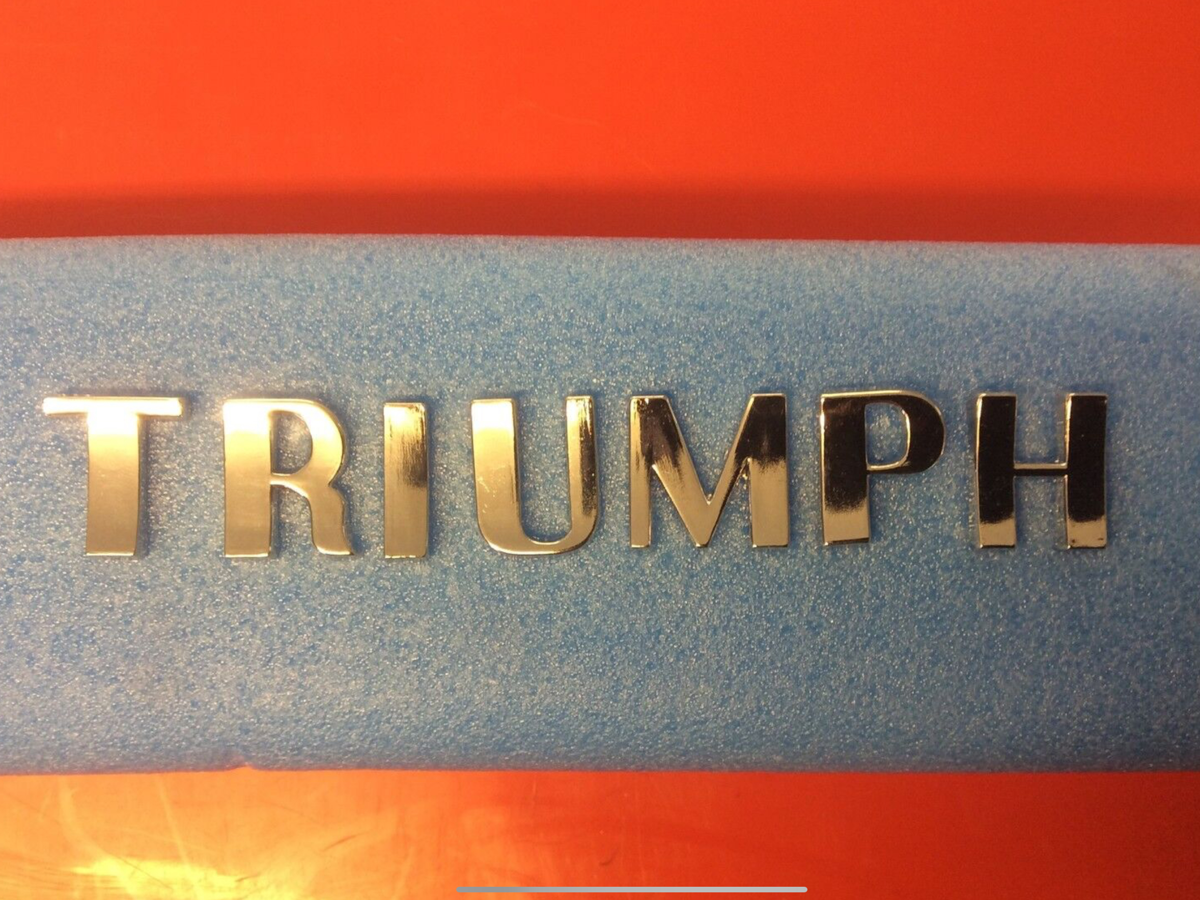 TRIUMPH chrome letter set 703862SET