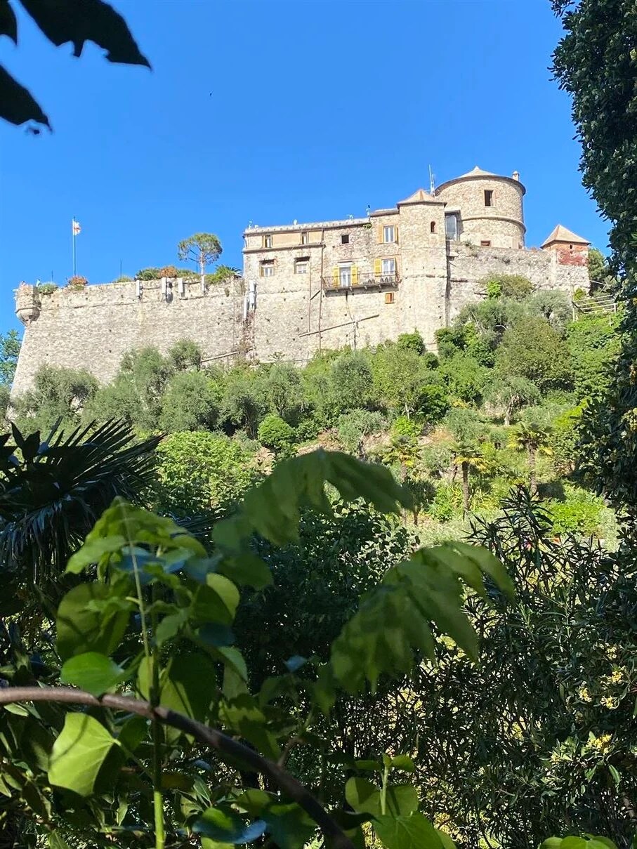 View of Castello Brown from the pathway below