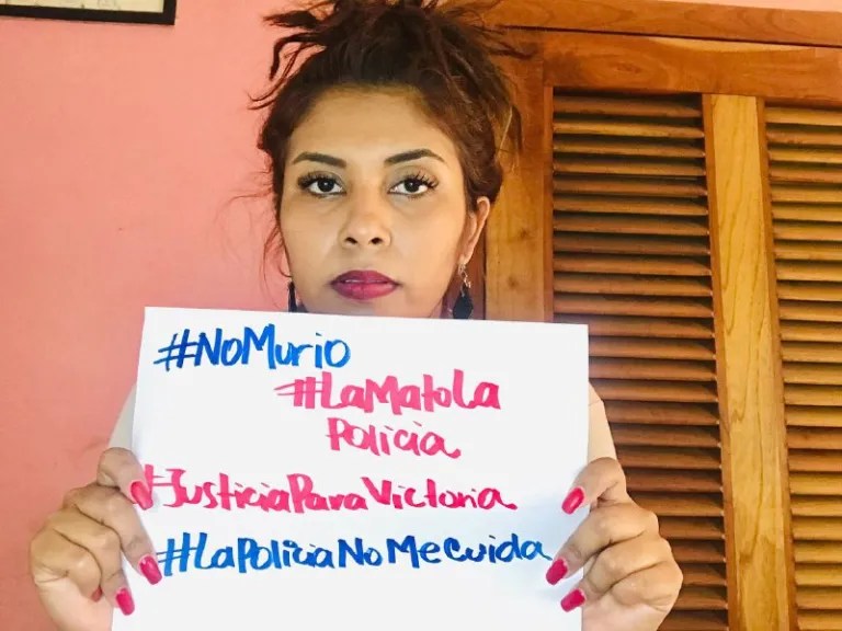 ¡La policía no me cuida!