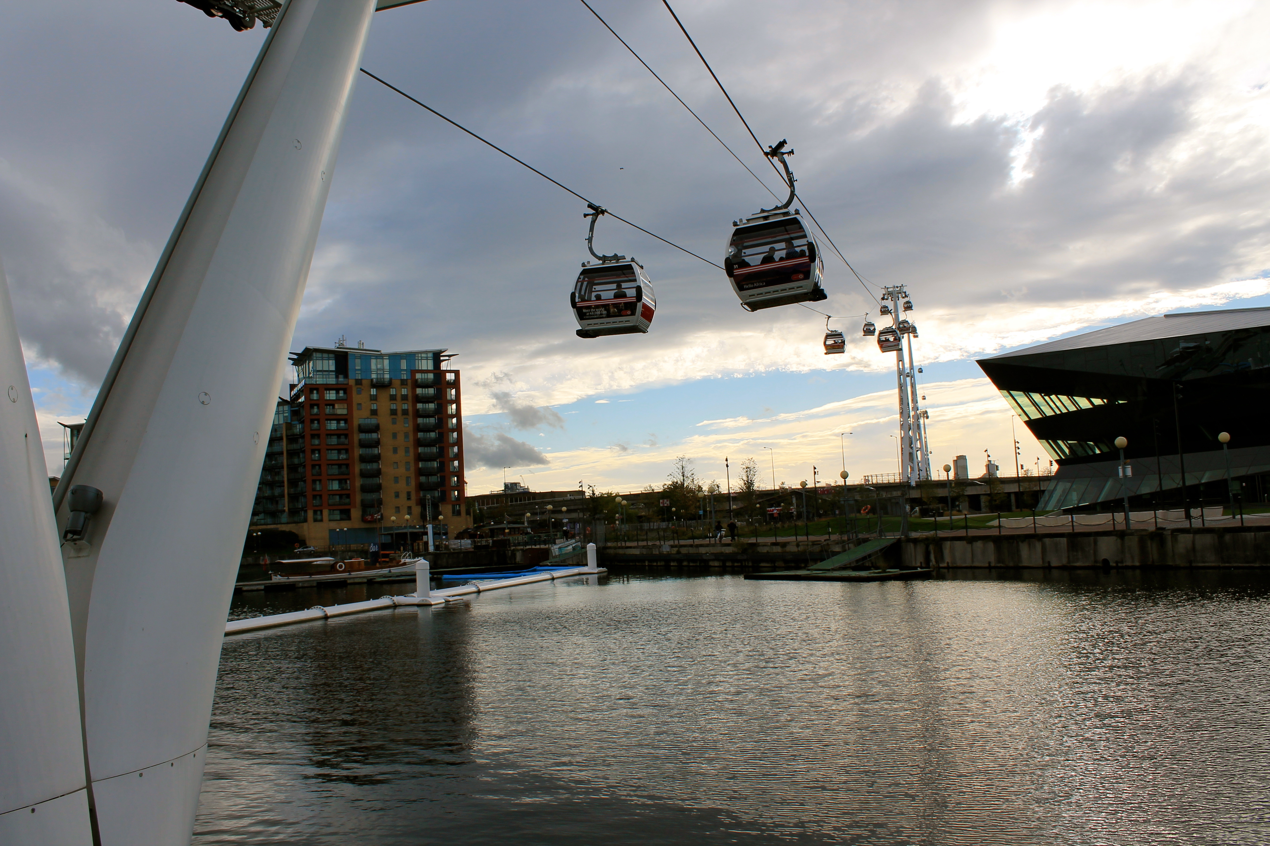 The Emirates Air Line over the Thames