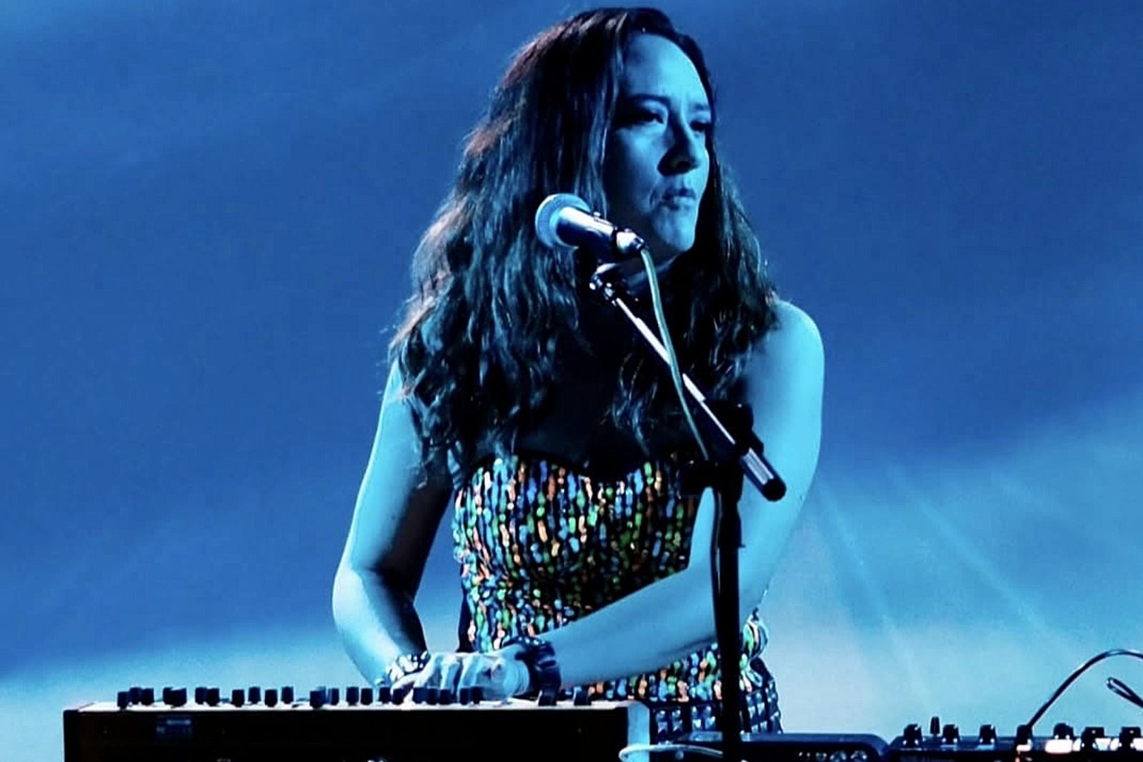 Ana Barajas - Mango Motel 7