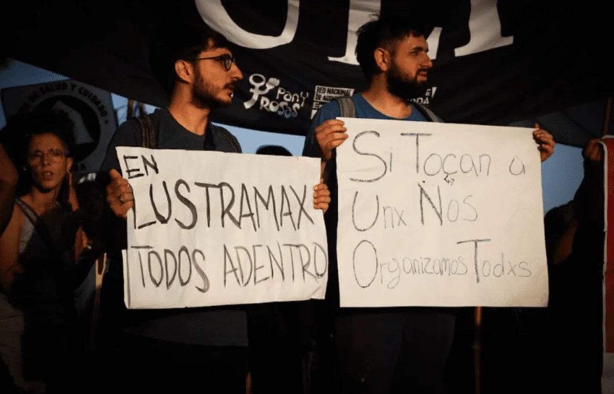 Portada. Lustramax despidos