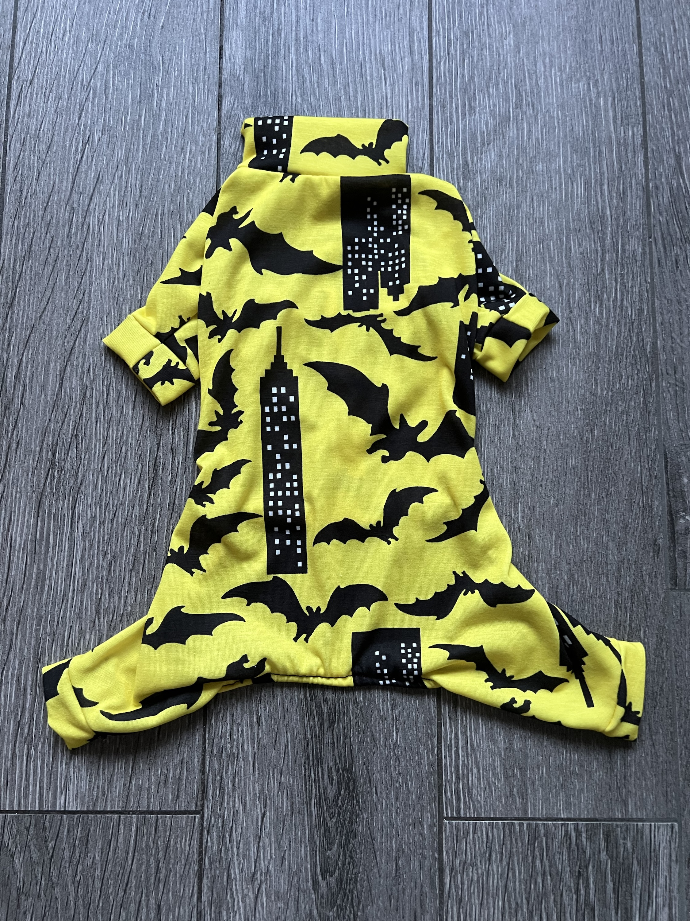 Bats in the city jumper/ onesie for Sphynx/Small pets - Image 3