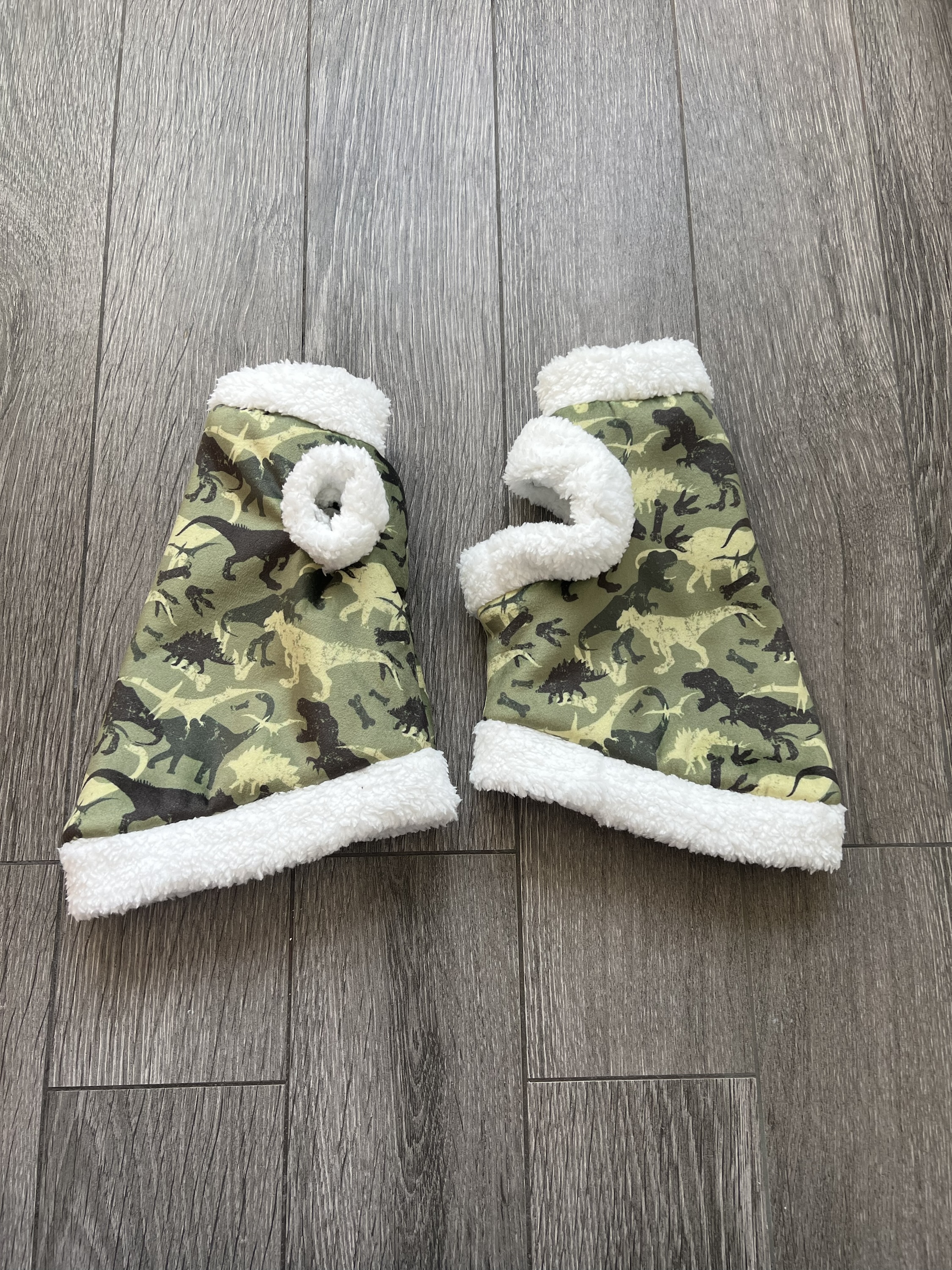 Sherpa and Super Soft Fleece Coat Dinos for Sphynx/Small Pets