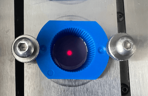 PDMS 1:1 ratio after loading into the macro-holder.