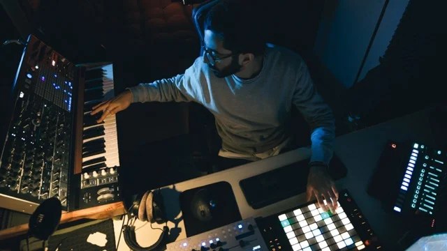 Building Home Studio For Music Production, Computer for music production, headphones, beats, speakers, microphones, acoustic, Midi Keyboards.