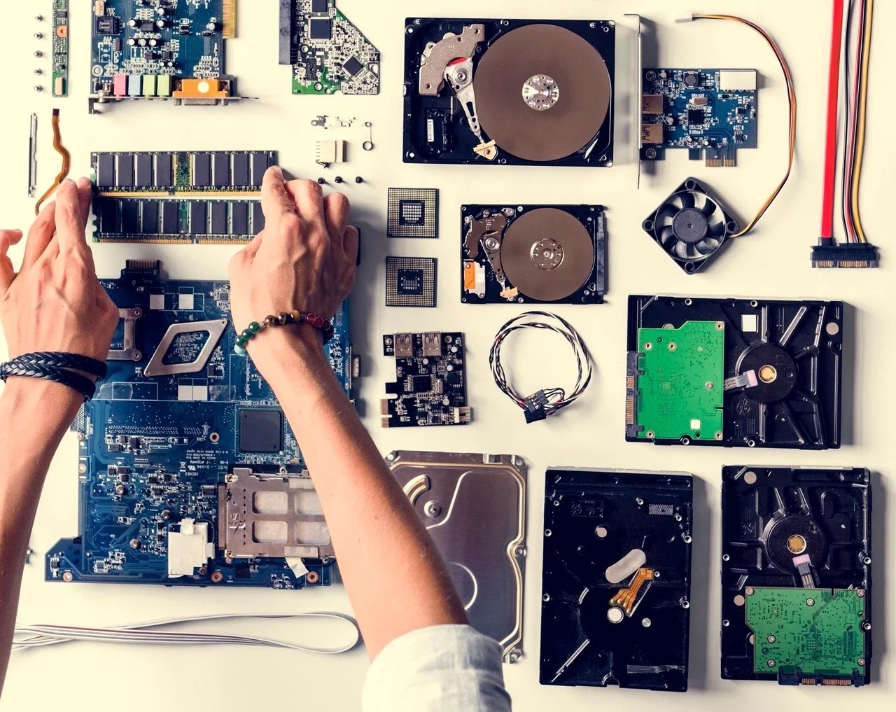 How to Build a Computer For Music Production