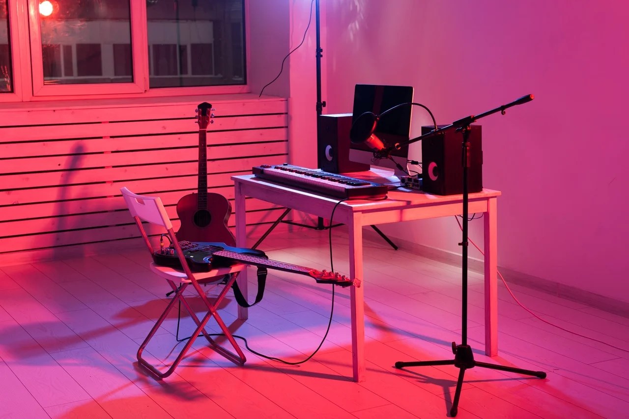 Building a home studio for music production