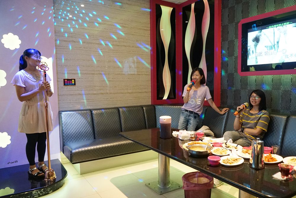 埔里 百分百自助式KTV 價格平實還有熱炒餐點 新開幕 暨大生超優惠(內有價目表)