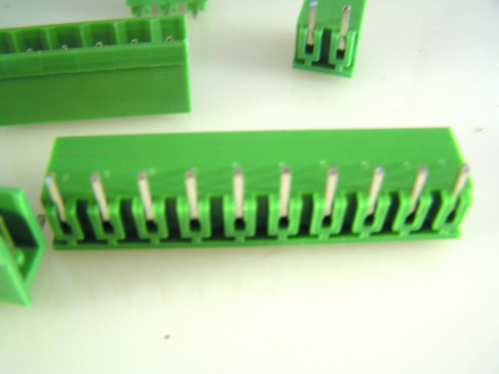 R/A PCB Header Plug Terminal Blocks 12A 300V 2 to 10 Way 2 Pieces EB84 ...