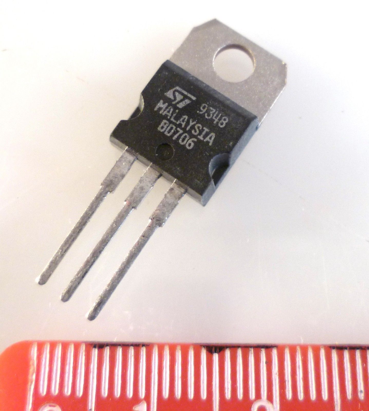 Npn Single Nmp Om0148g3 On Semiconductor 2sc4488 Bipolar