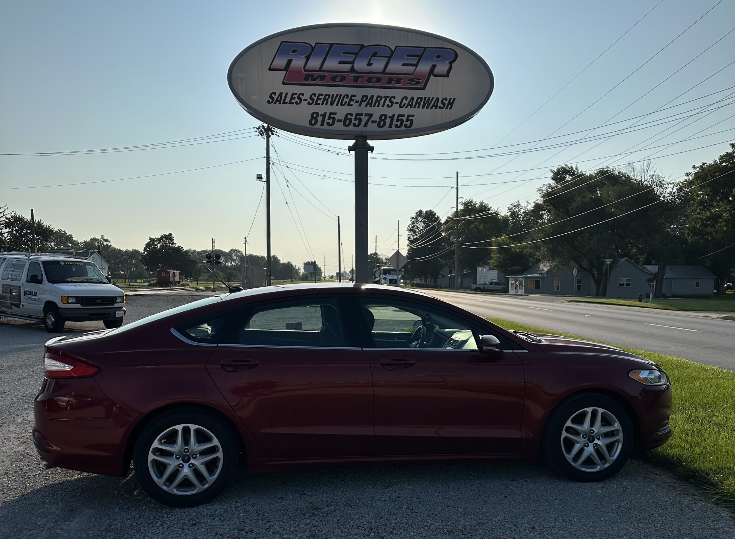 2016 Ford Fusion SE - Photo 9