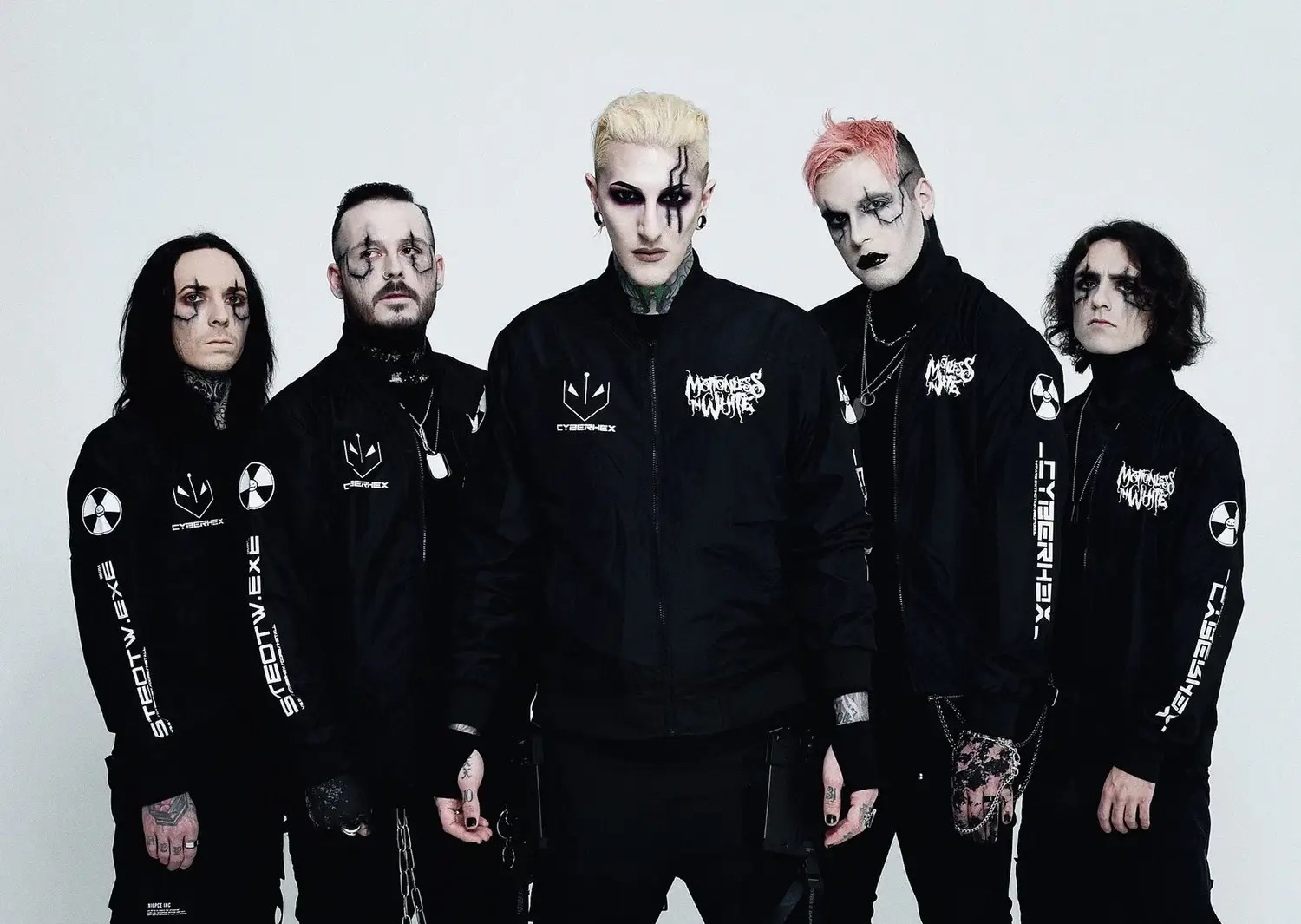 Motionless In White、20周年記念の新曲「Afraid of the Dark」リリース