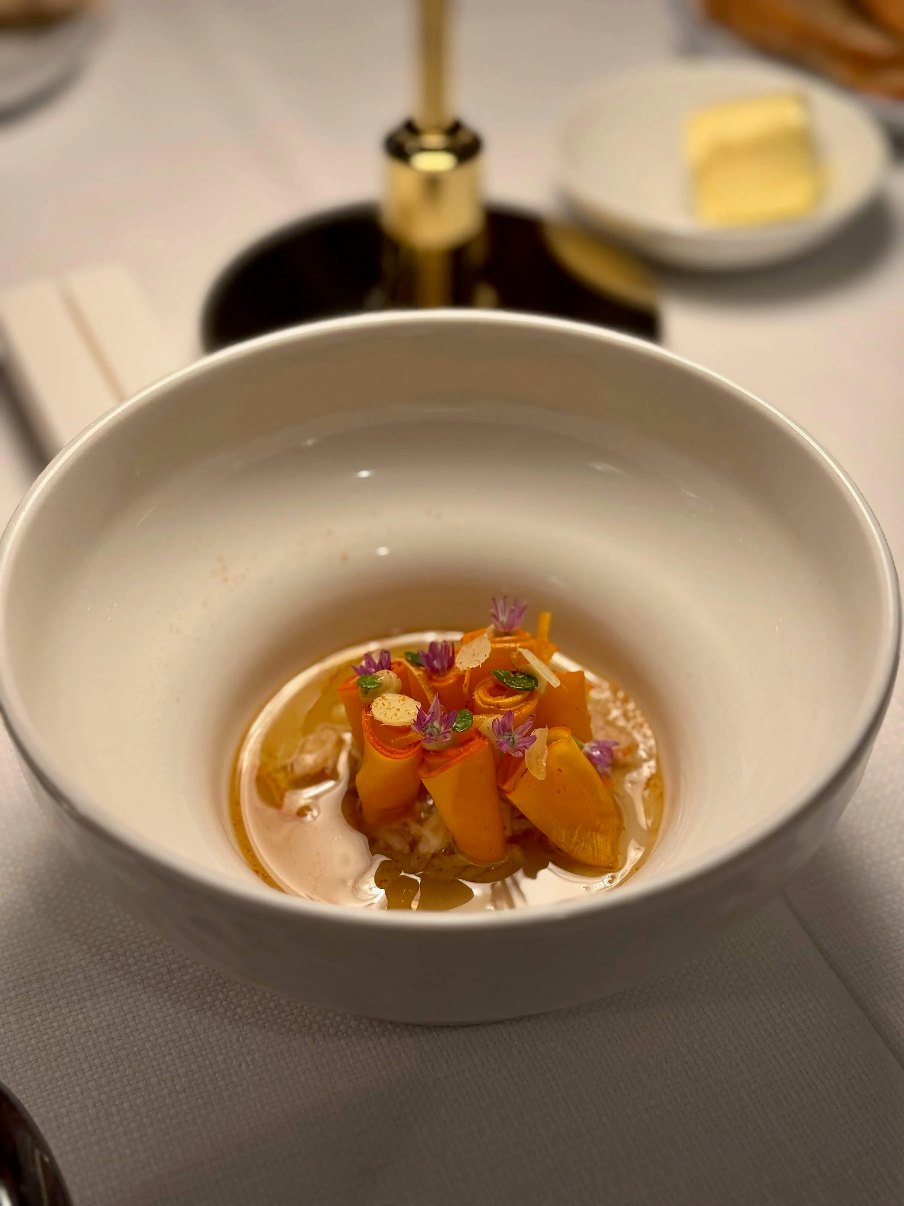 Zilte: Chawanmushi, krabbe, græskar, fermenteret mandarin og ingefær