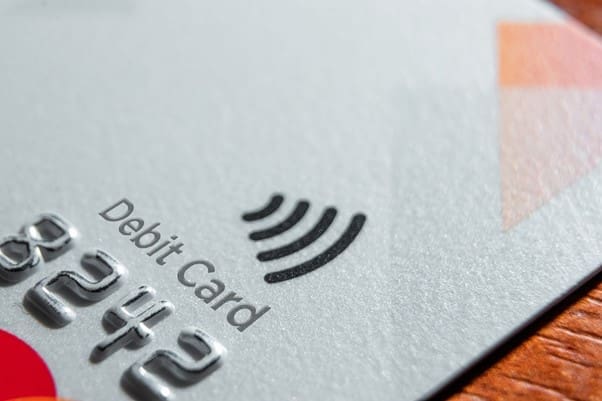 5 Reasons Why Going Cashless Is The Way To Go