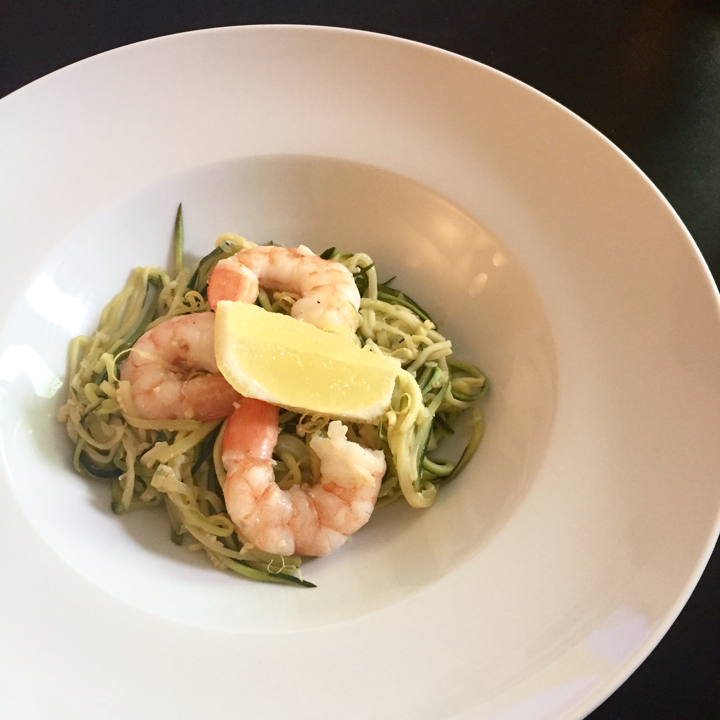 Zucchini pasta with Shrimp and vodka