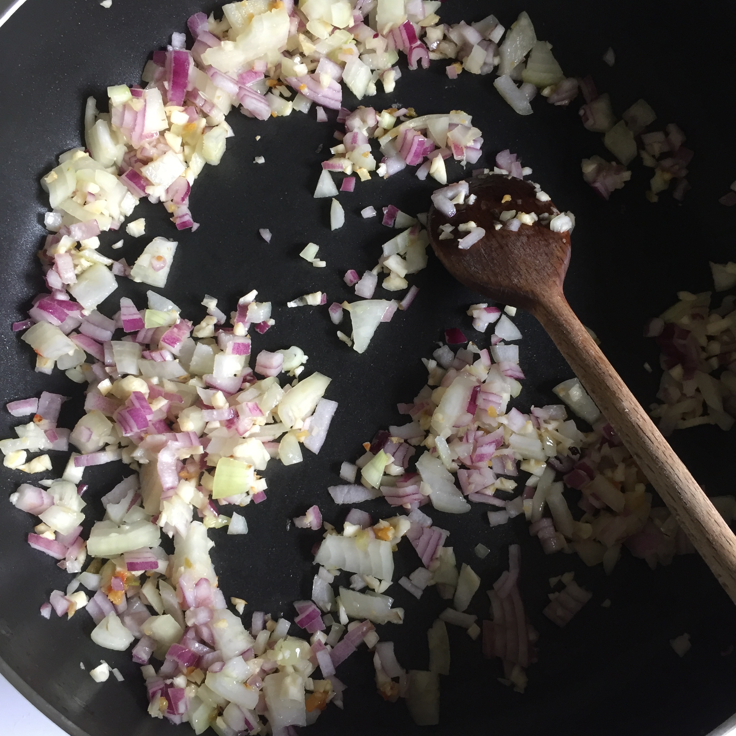 Sautéing onions with garlic