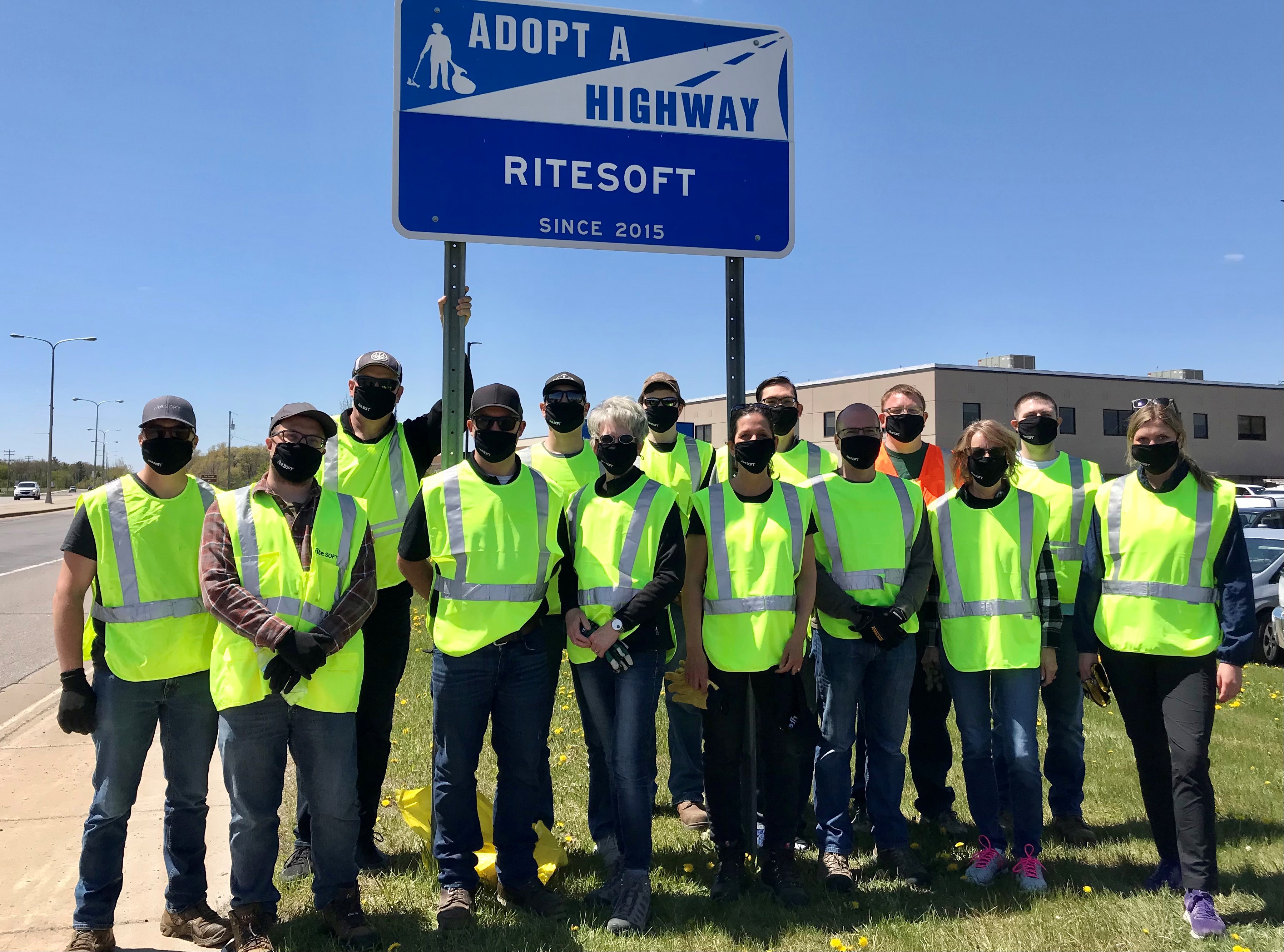 riteSOFT team at ditch cleanup