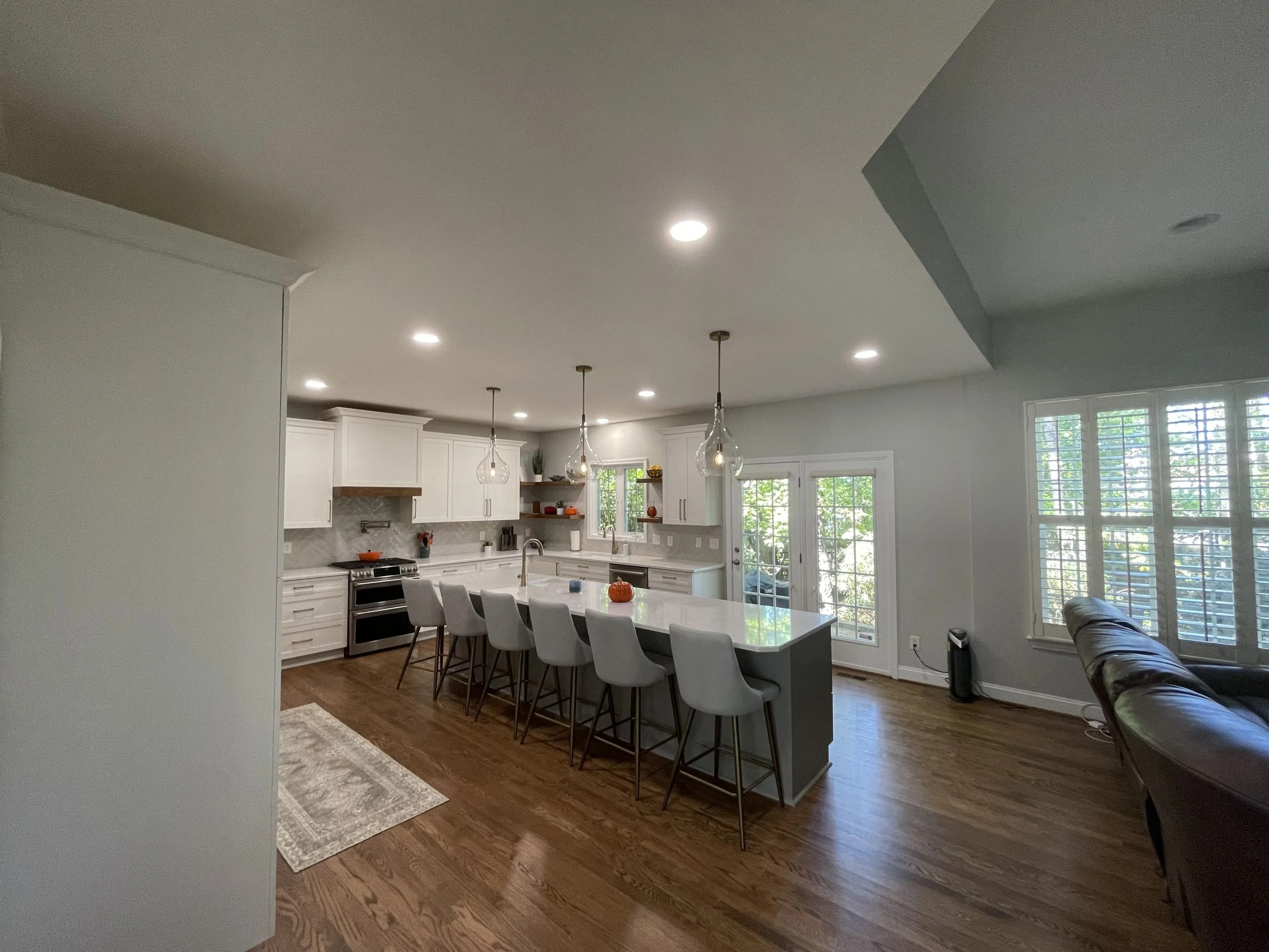 Kitchen Island seating facing back french doors