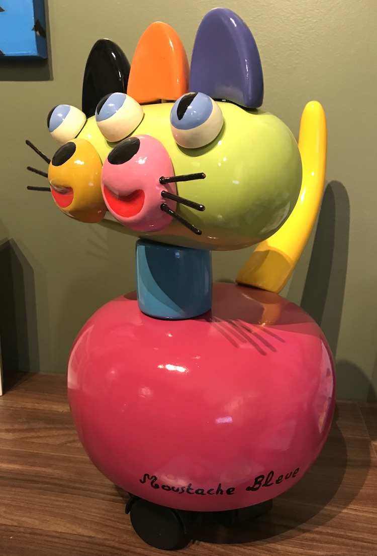 Moustache Bleue