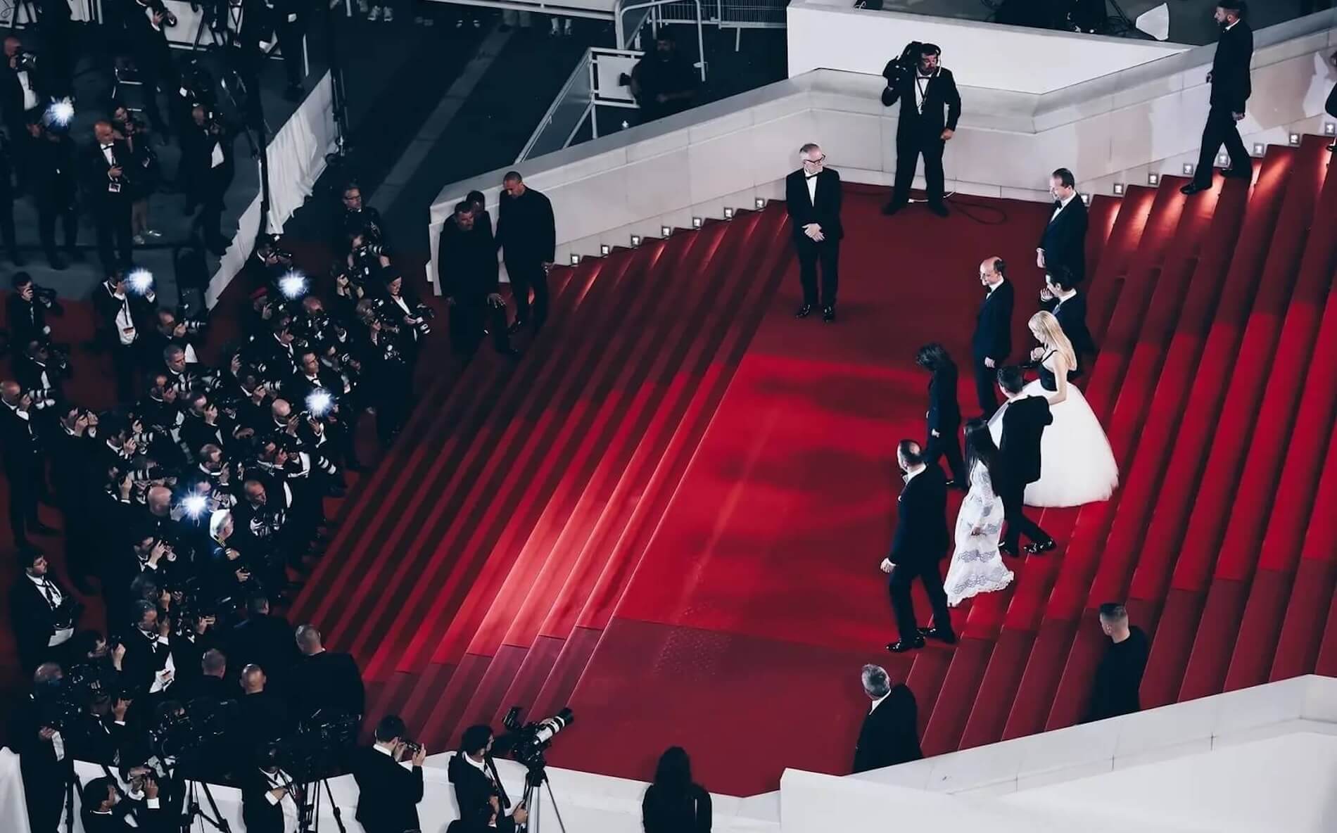 Red steps – night © Christophe Bouillon / FDC