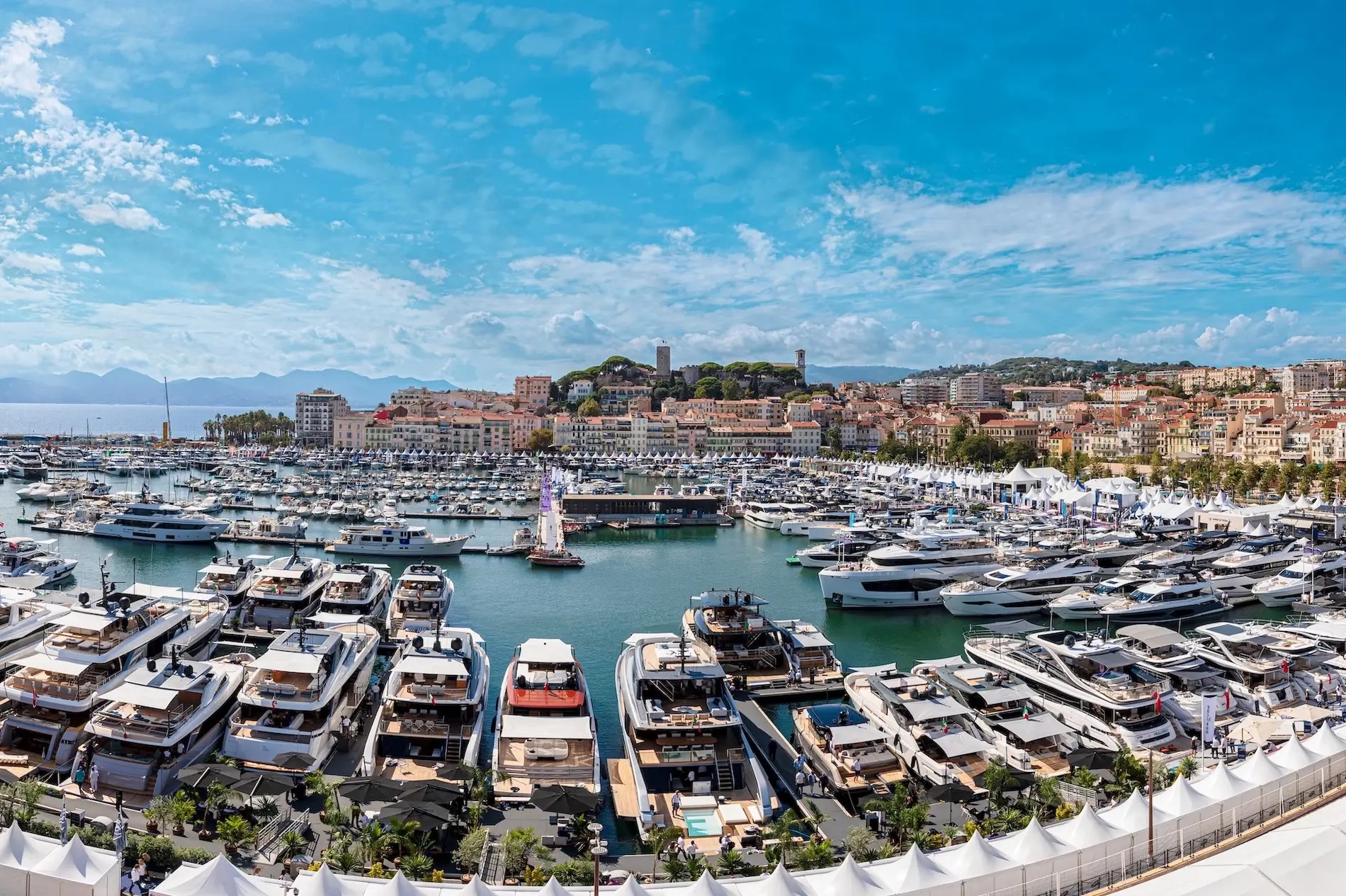 A75I0624-Panorama-Modifier-LR - photo © KELAGOPIAN - CYF 2025