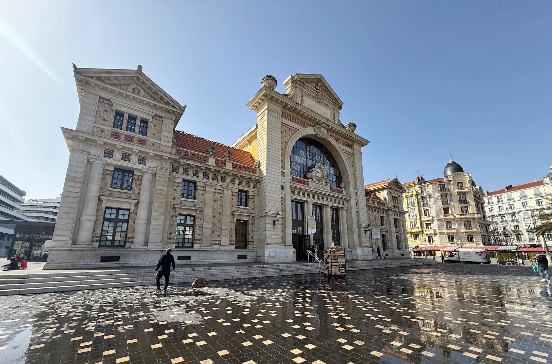 Gare du Sud, Nice - photo © RIVIERA BUZZ