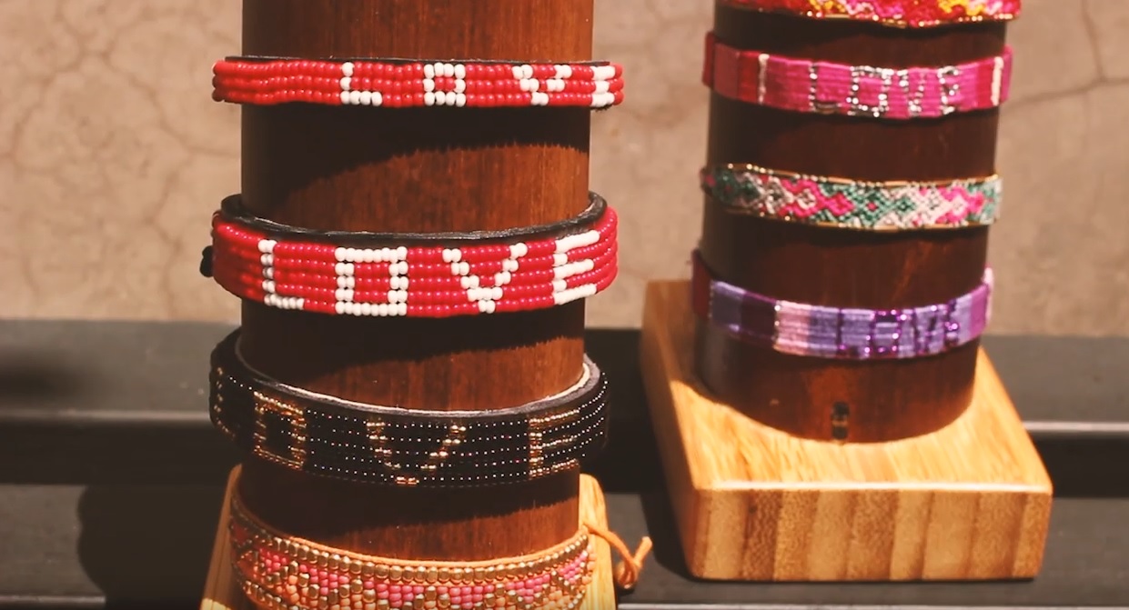 TIGNAN: Tampok na Love bracelets na gawang Pinoy, international level na!